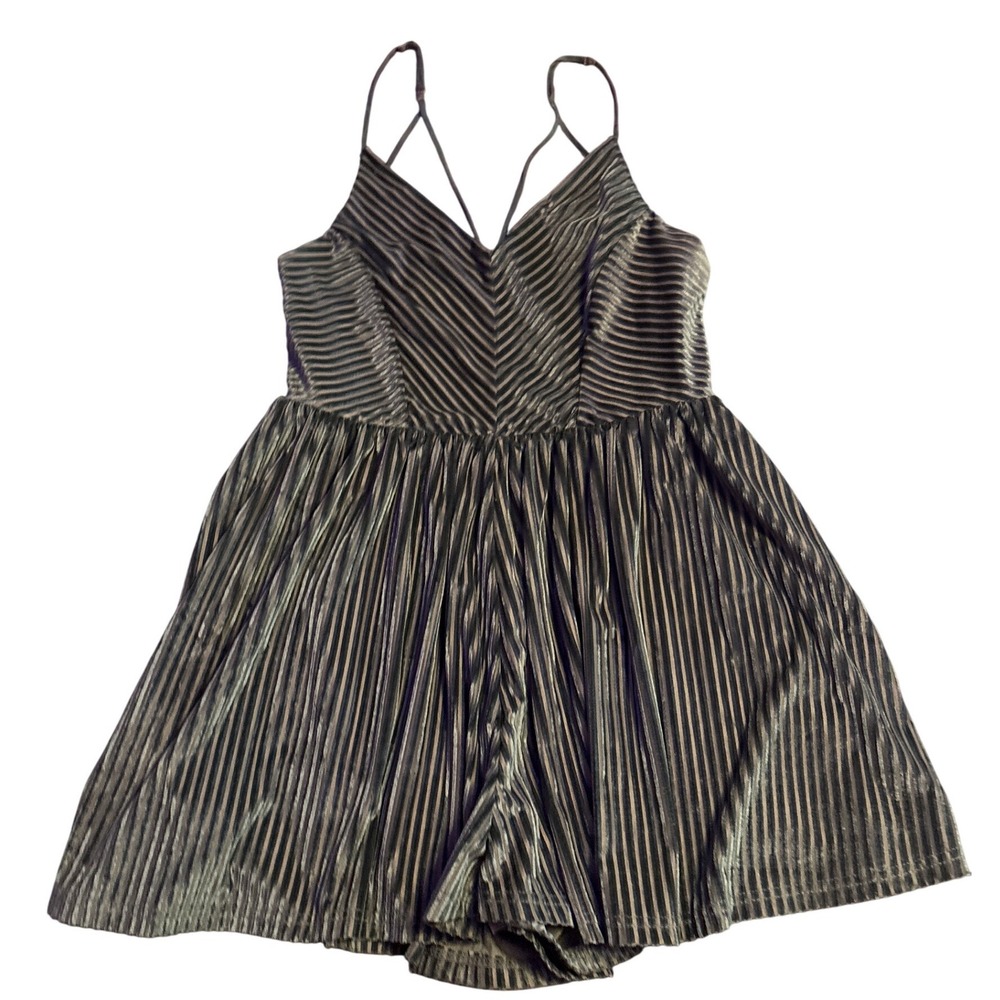 Dress‎ Forum Women's Dark Green Striped Velour Romper Size Medium